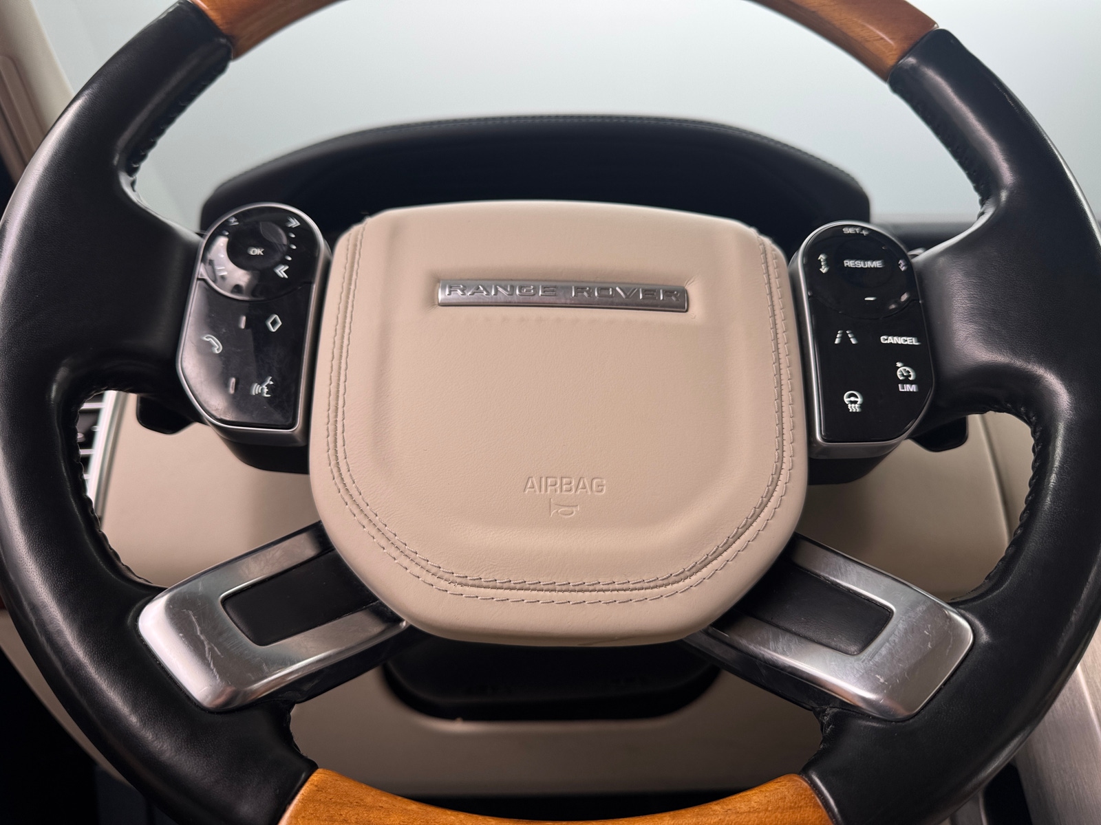Thumbnail: 2018 Land Rover Range Rover - 5