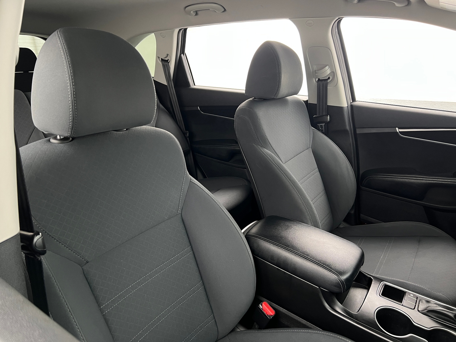Thumbnail: 2019 Kia Sorento - 2