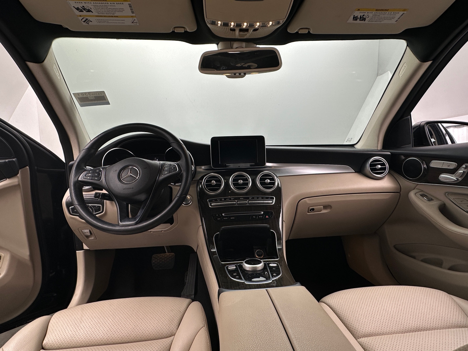 Thumbnail: 2019 Mercedes-Benz GLC - 2