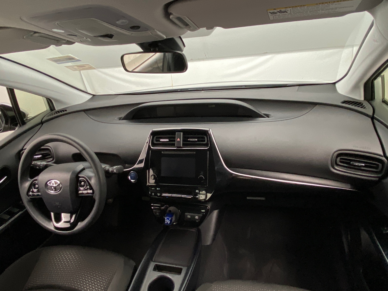 Thumbnail: 2019 Toyota Prius - 3