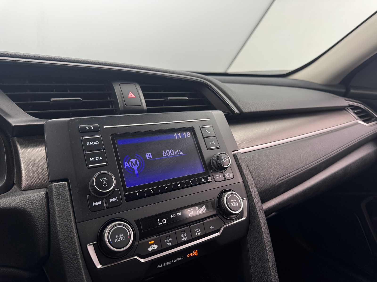 Thumbnail: 2019 Honda Civic - 4
