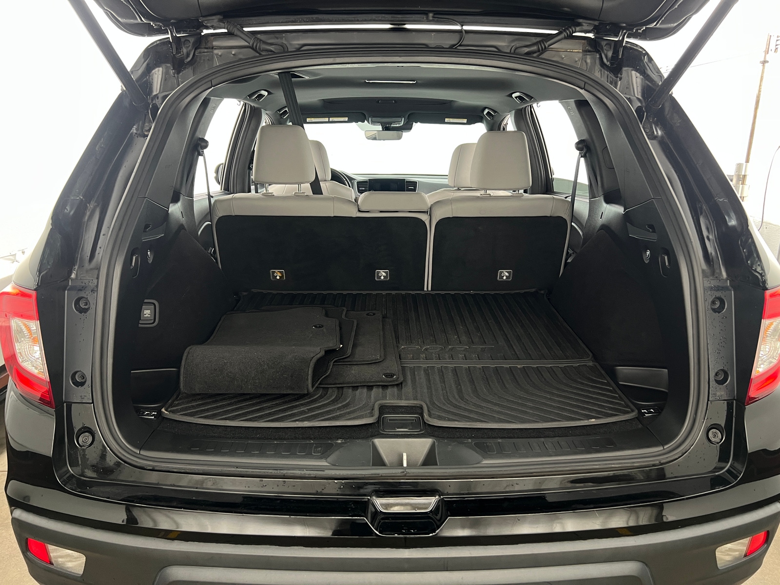 Thumbnail: 2019 Honda Passport - 6
