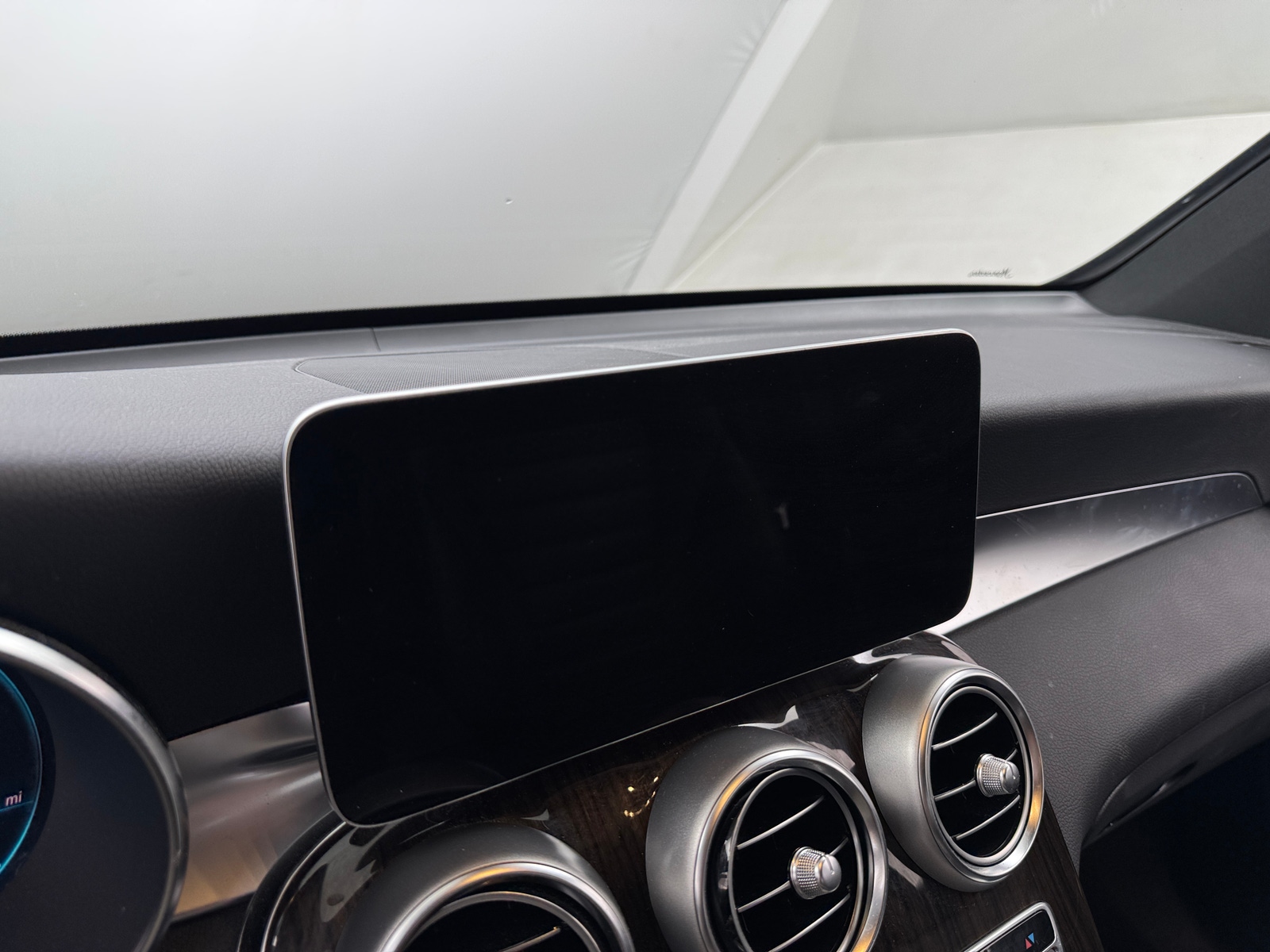 Thumbnail: 2022 Mercedes-Benz GLC - 3