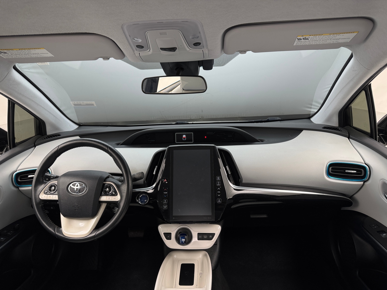 Thumbnail: 2017 Toyota Prius Prime - 3