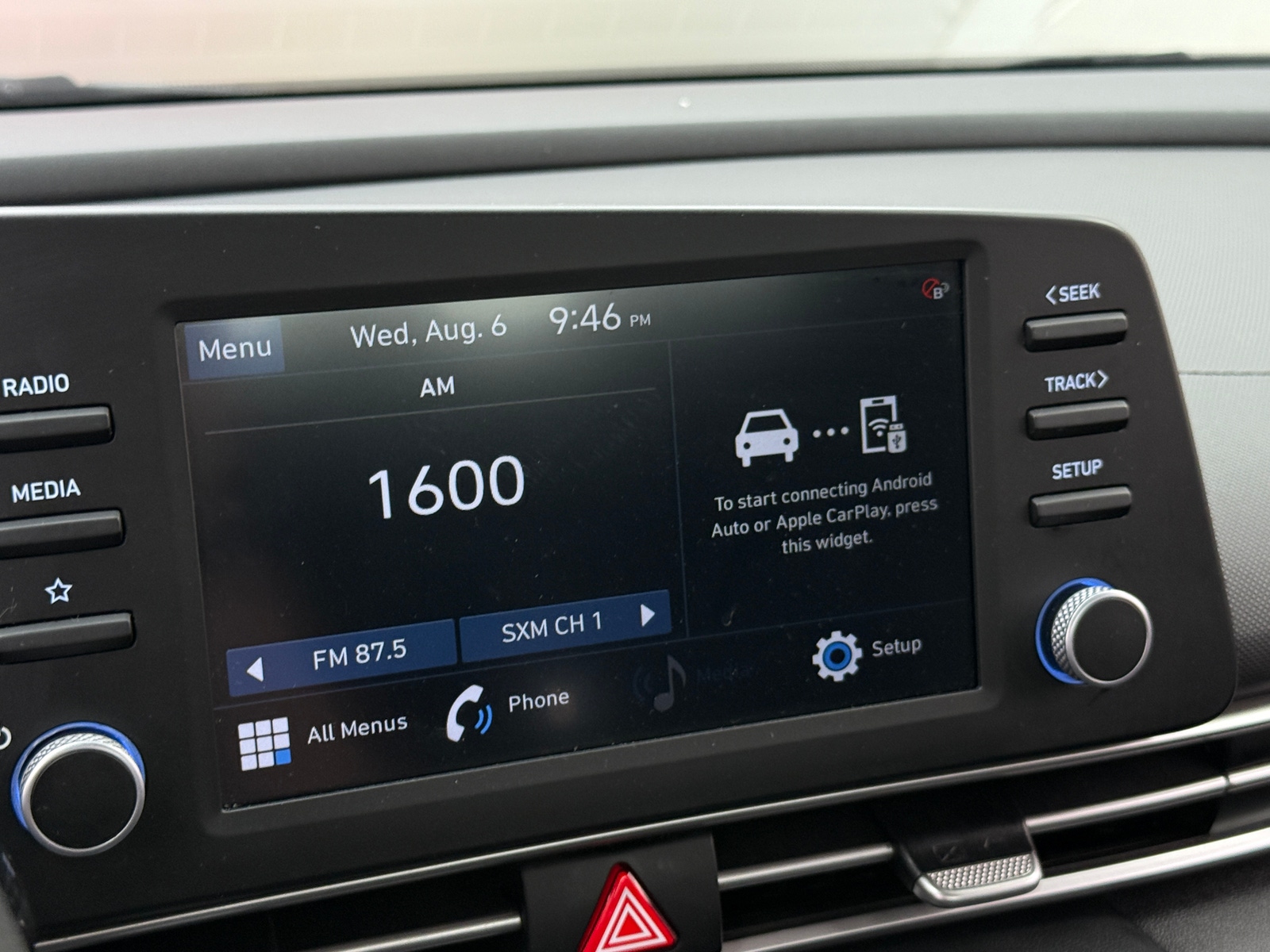 Thumbnail: 2023 Hyundai Elantra - 4