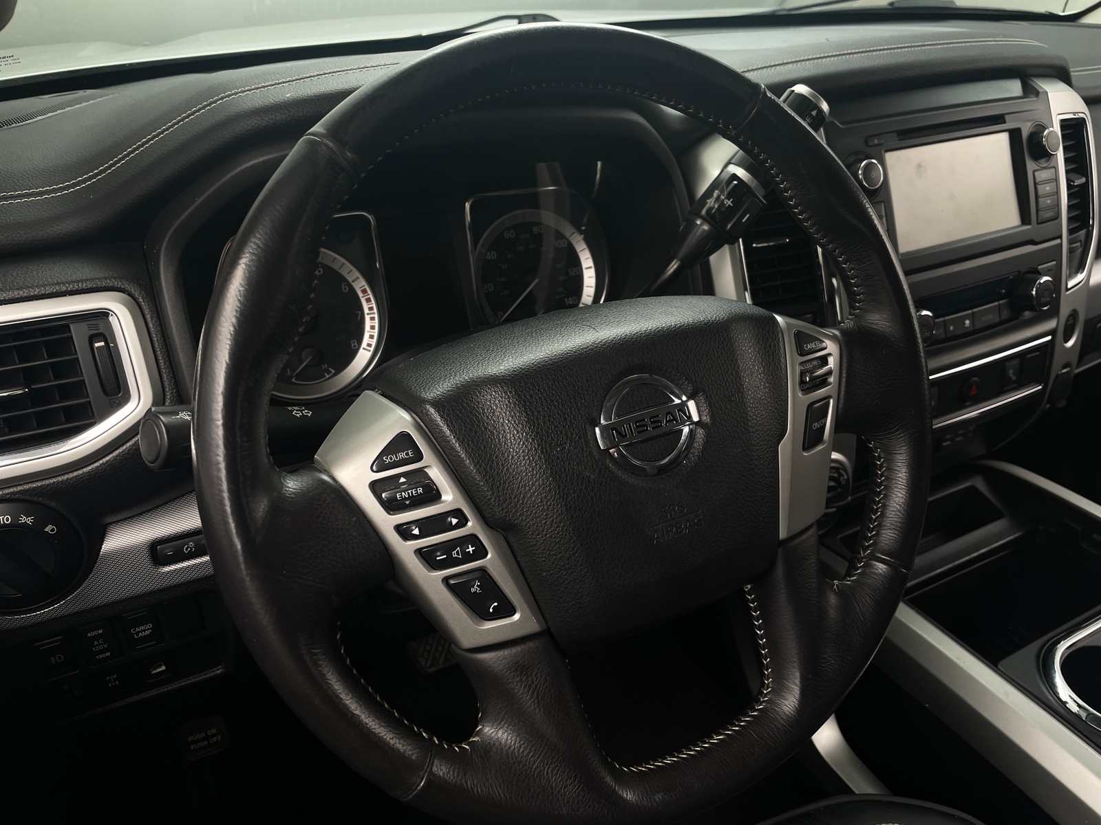 Thumbnail: 2019 Nissan Titan - 5