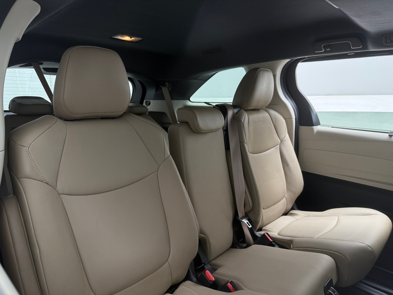 Thumbnail: 2022 Toyota Sienna - 5