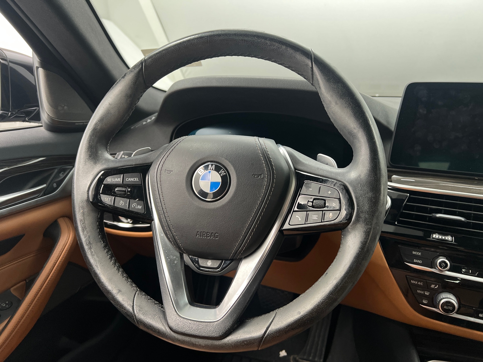 Thumbnail: 2021 BMW 5 Series - 4