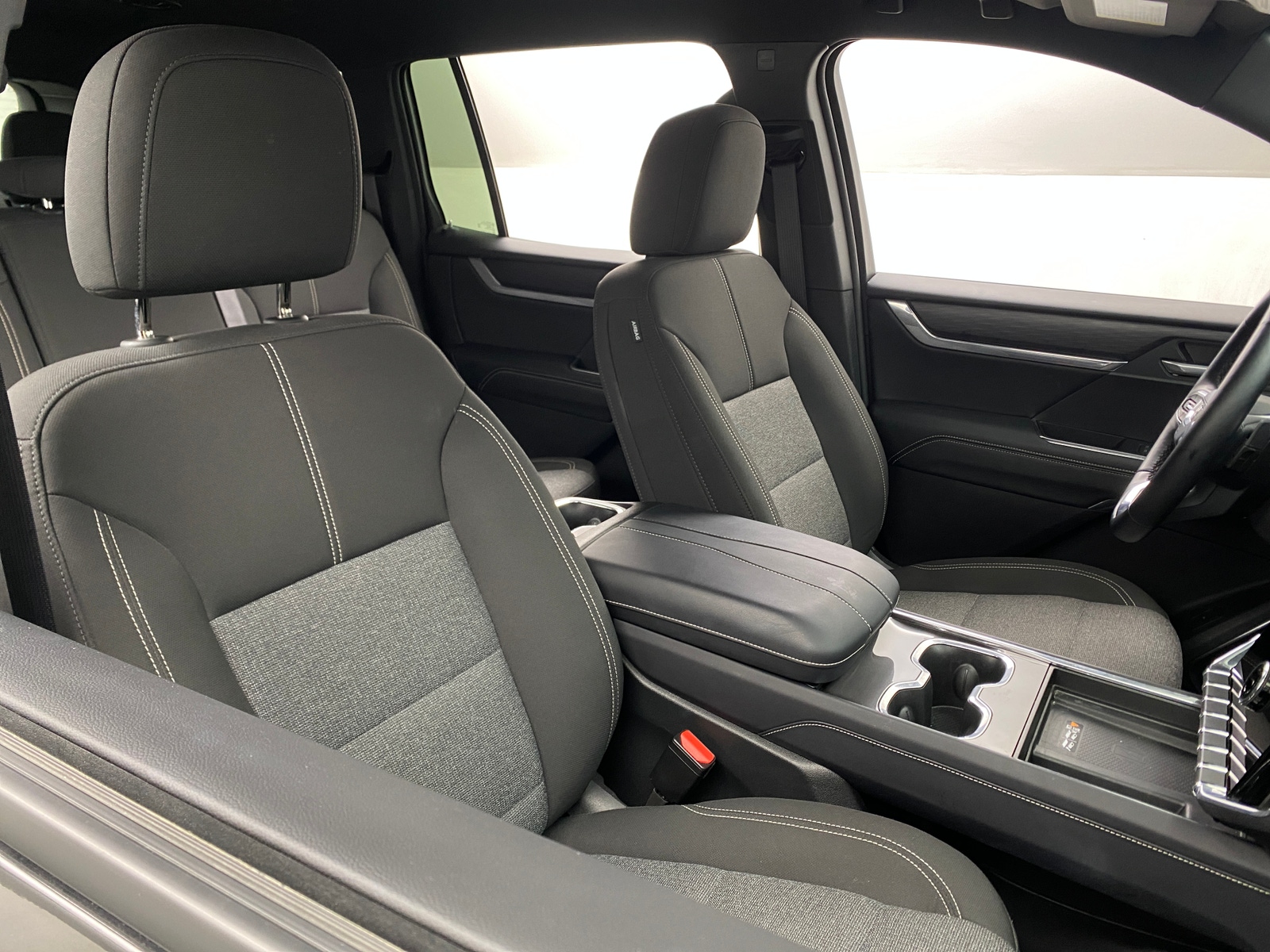 Thumbnail: 2025 GMC Acadia - 2