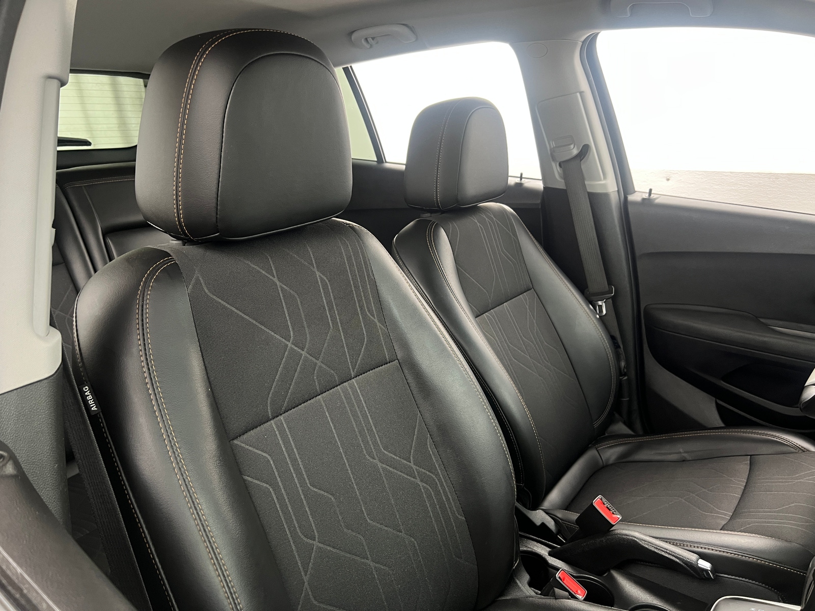 Thumbnail: 2019 Chevrolet Trax - 2
