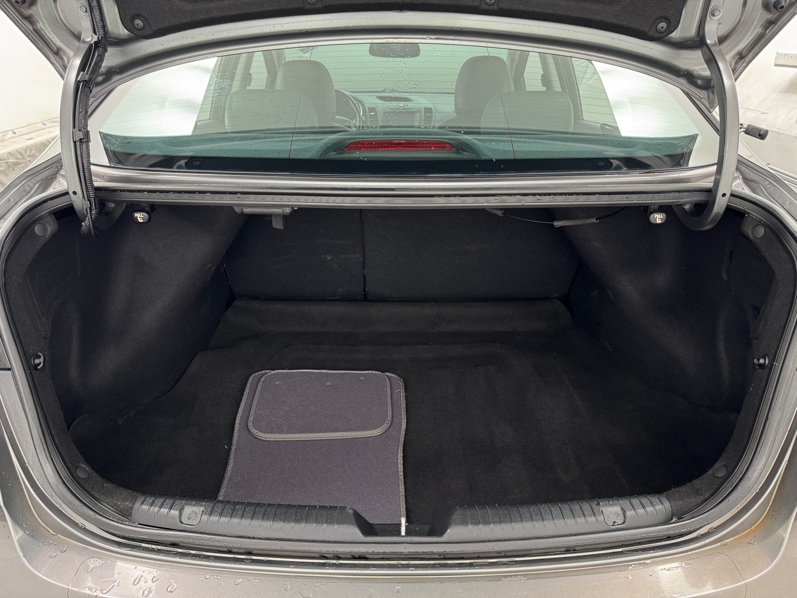 Thumbnail: 2016 Kia Forte - 6