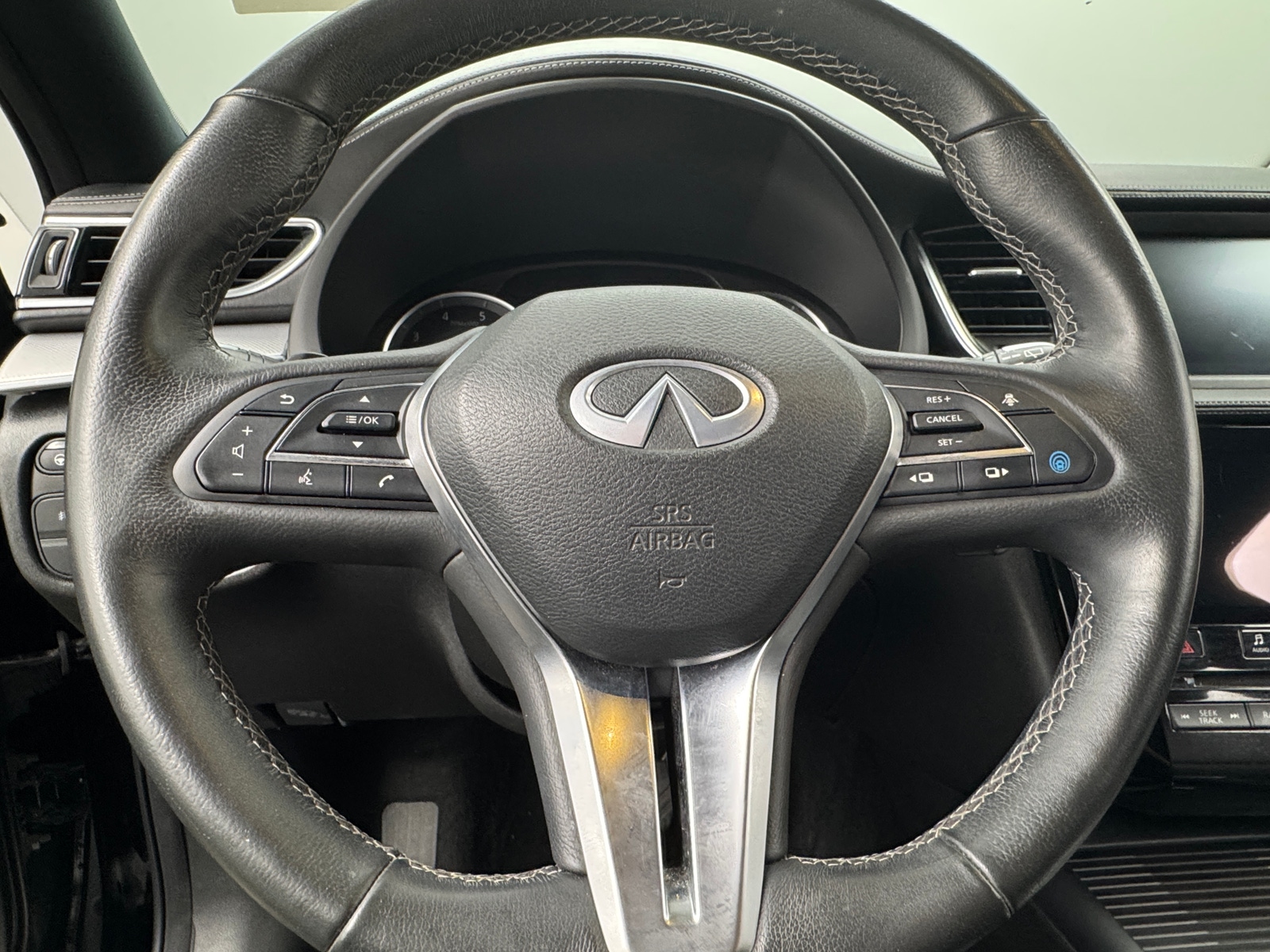 Thumbnail: 2021 INFINITI QX50 - 4