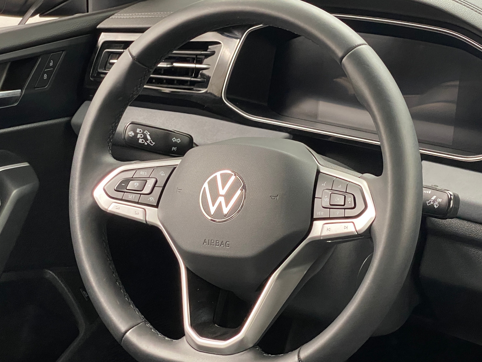 Thumbnail: 2025 Volkswagen Jetta - 4