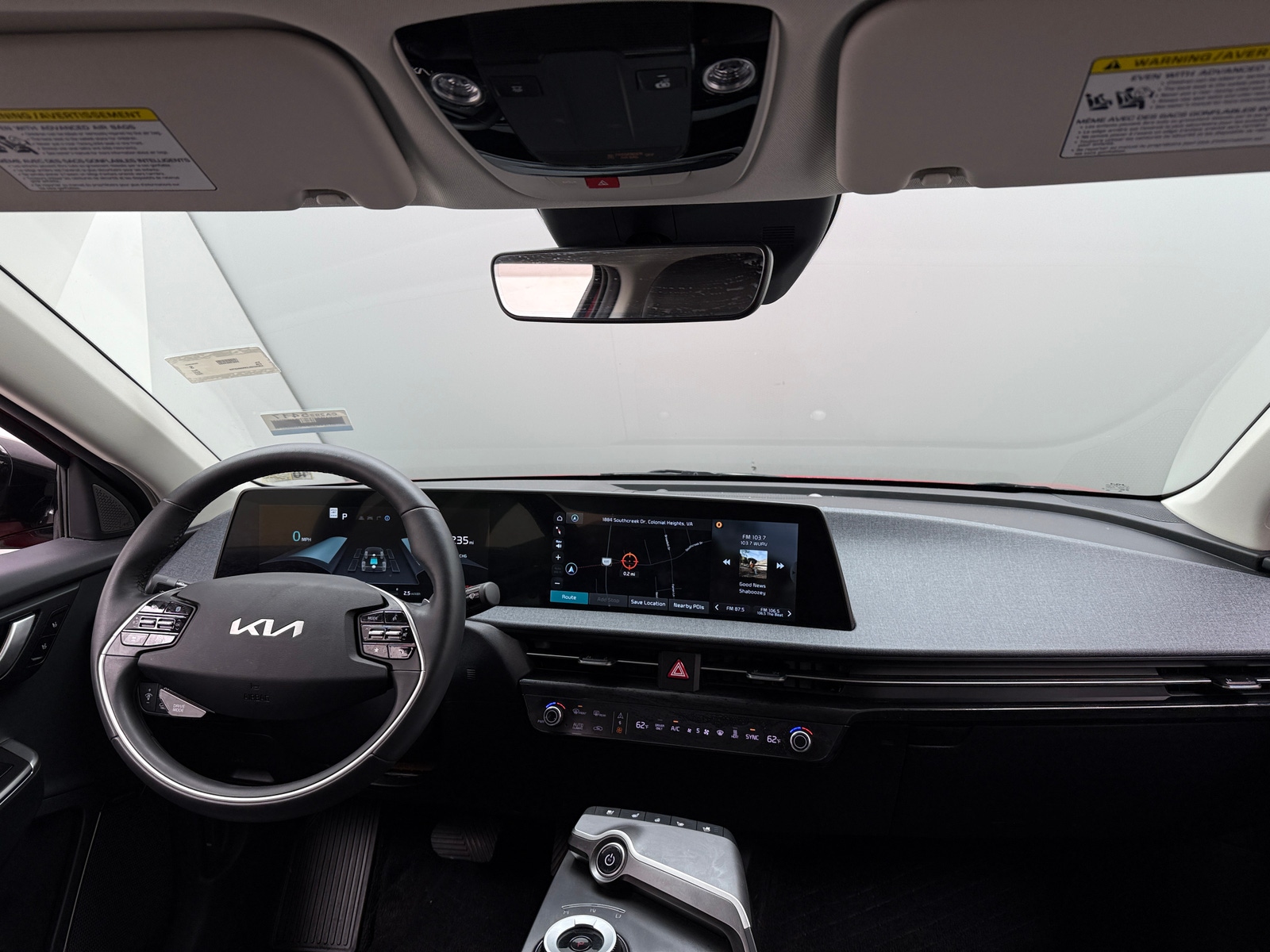 Thumbnail: 2022 Kia EV6 - 3