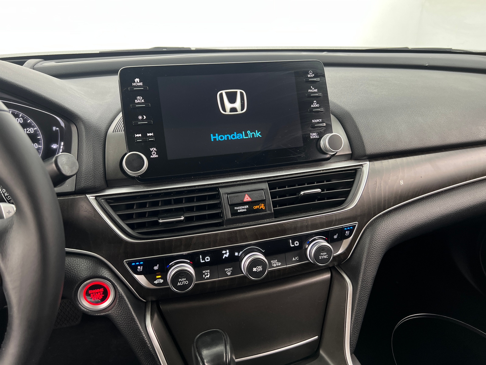 Thumbnail: 2018 Honda Accord - 3