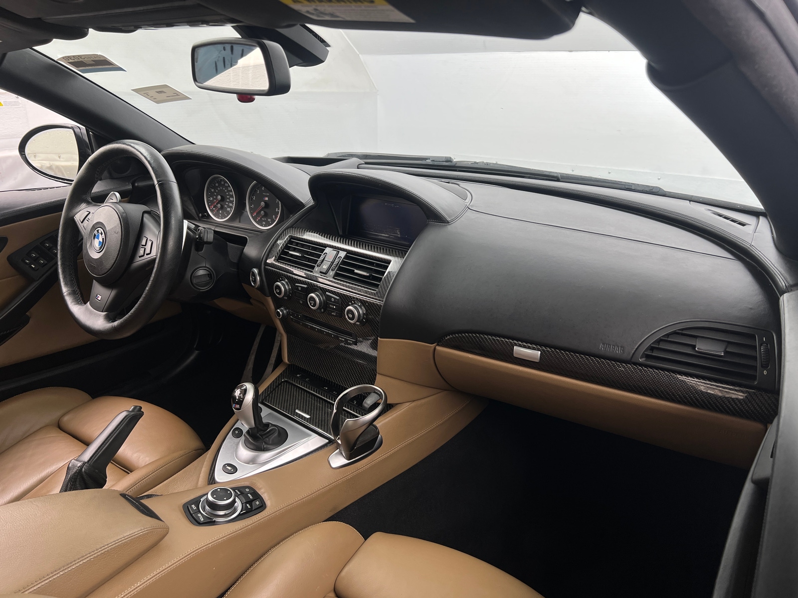 Thumbnail: 2010 BMW M6 - 2