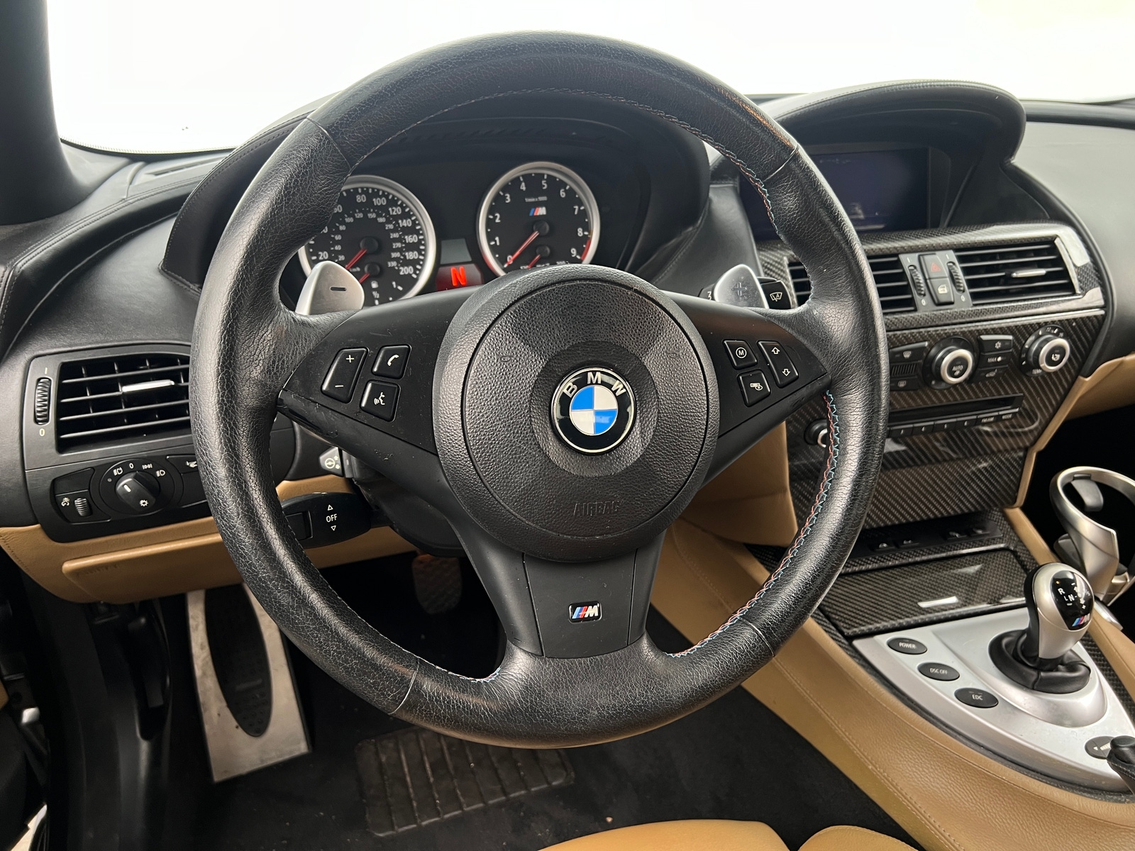 Thumbnail: 2010 BMW M6 - 4