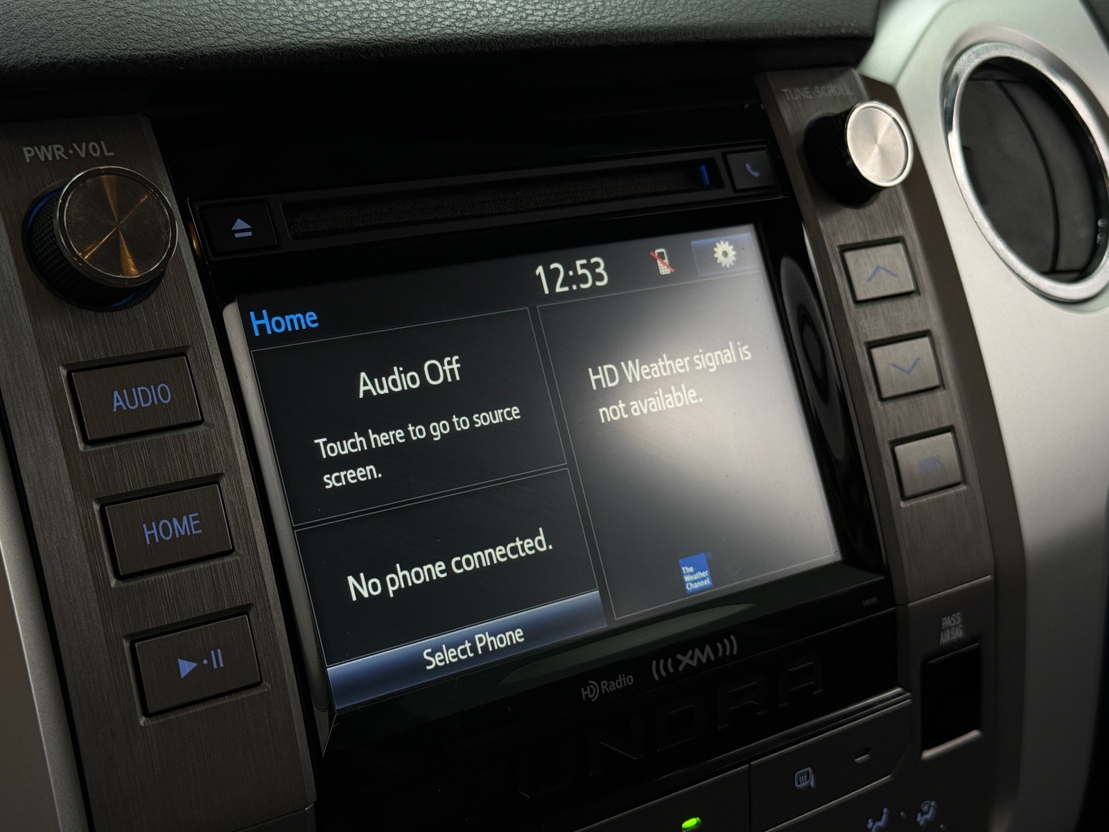 Thumbnail: 2018 Toyota Tundra - 4