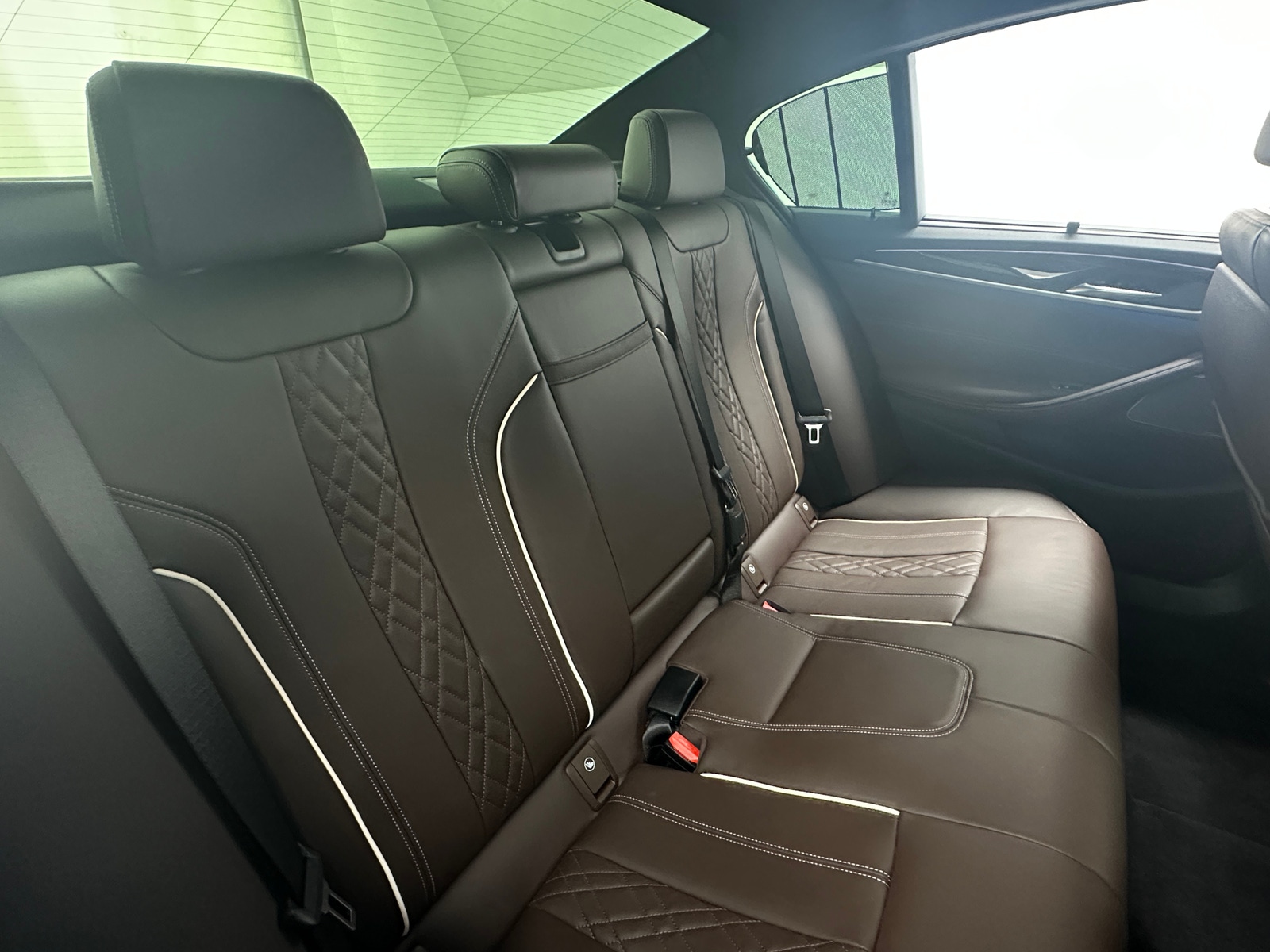 Thumbnail: 2021 BMW 5 Series - 5
