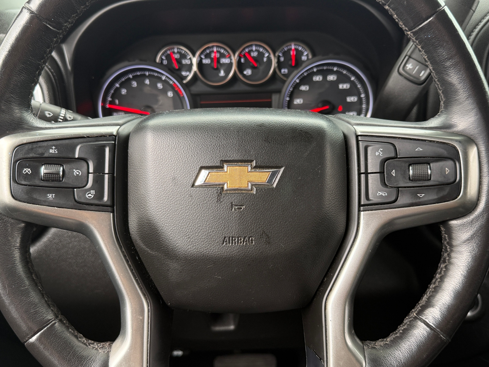 Thumbnail: 2019 Chevrolet Silverado 1500 - 5