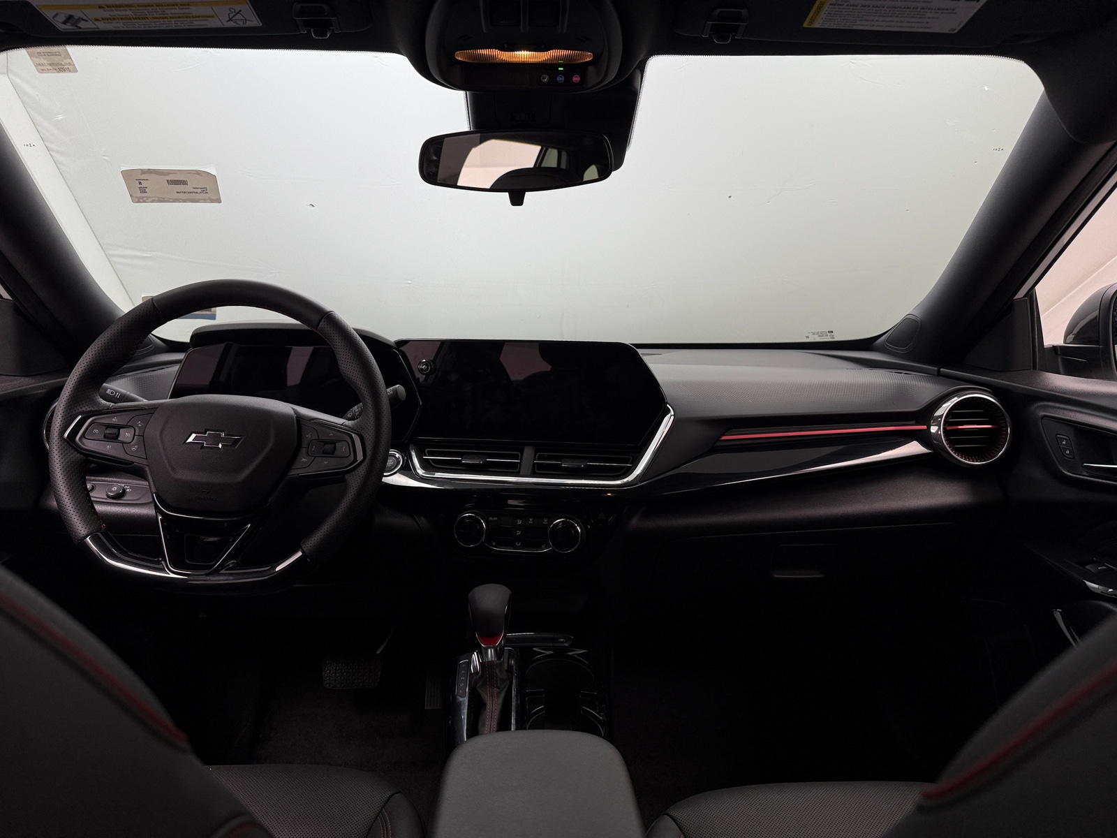 Thumbnail: 2025 Chevrolet Trax - 2