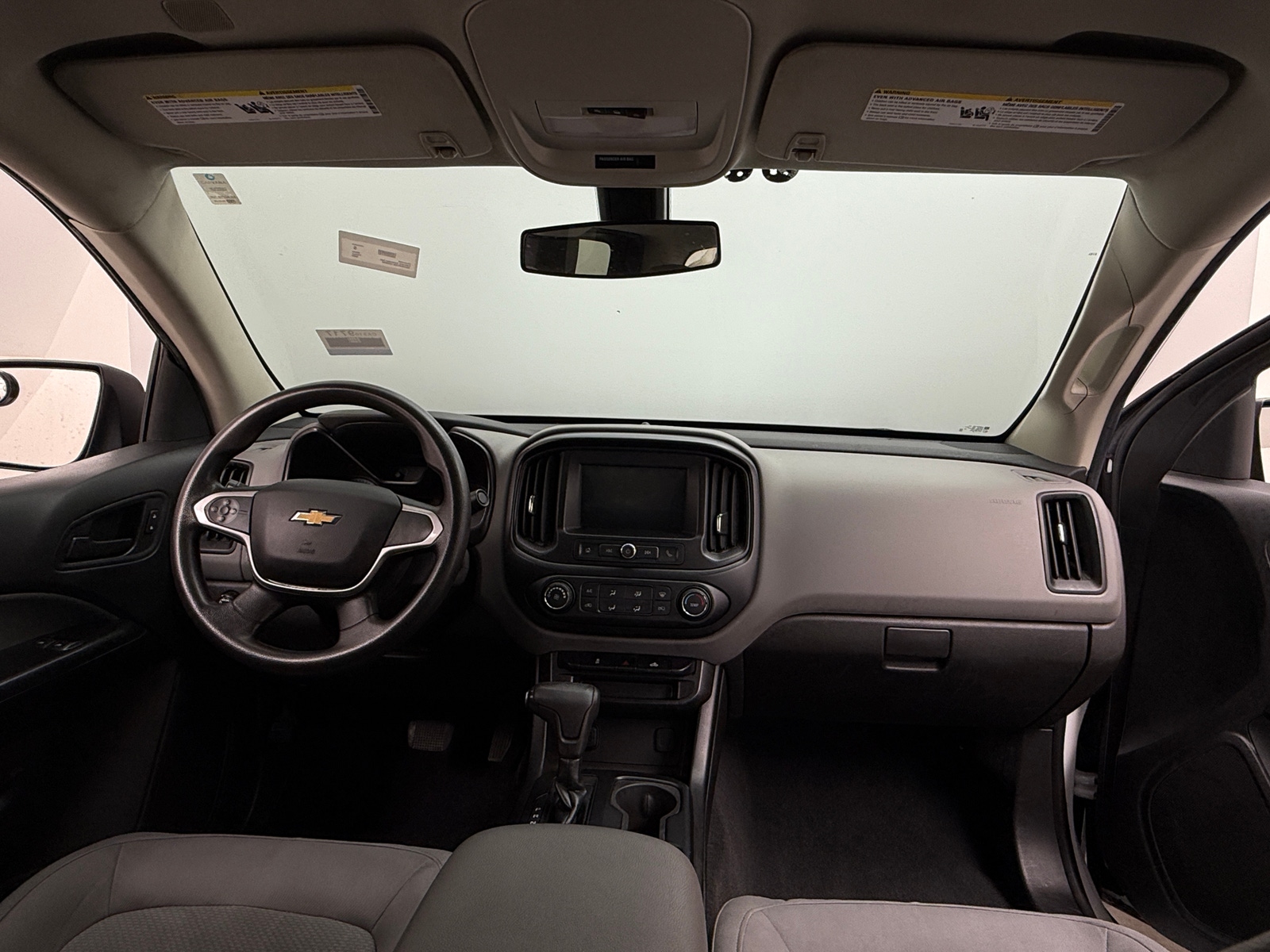 Thumbnail: 2020 Chevrolet Colorado - 3