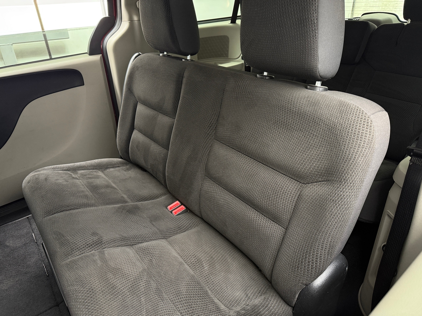 Thumbnail: 2018 Dodge Grand Caravan - 6