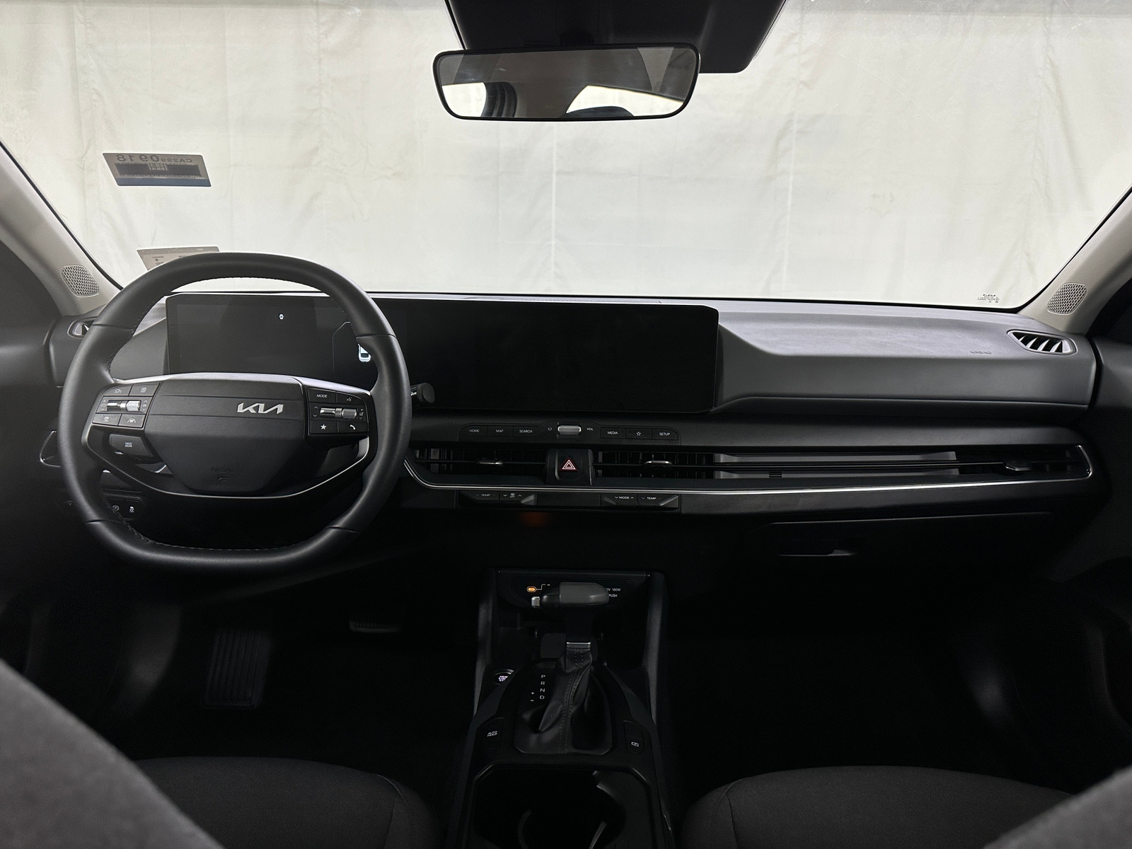 Thumbnail: 2025 Kia K4 - 3