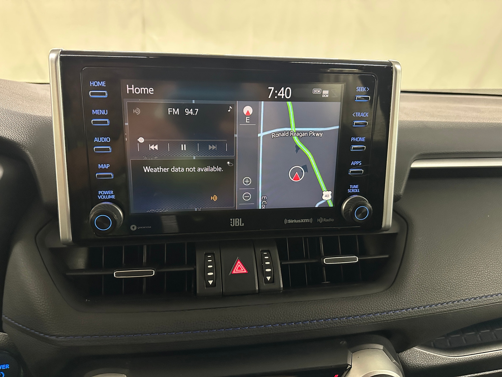 Thumbnail: 2021 Toyota RAV4 - 4