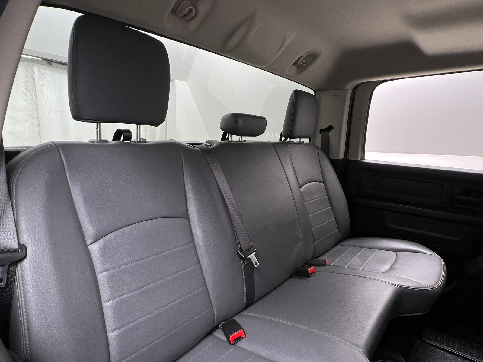 Thumbnail: 2020 RAM 1500 Classic - 6