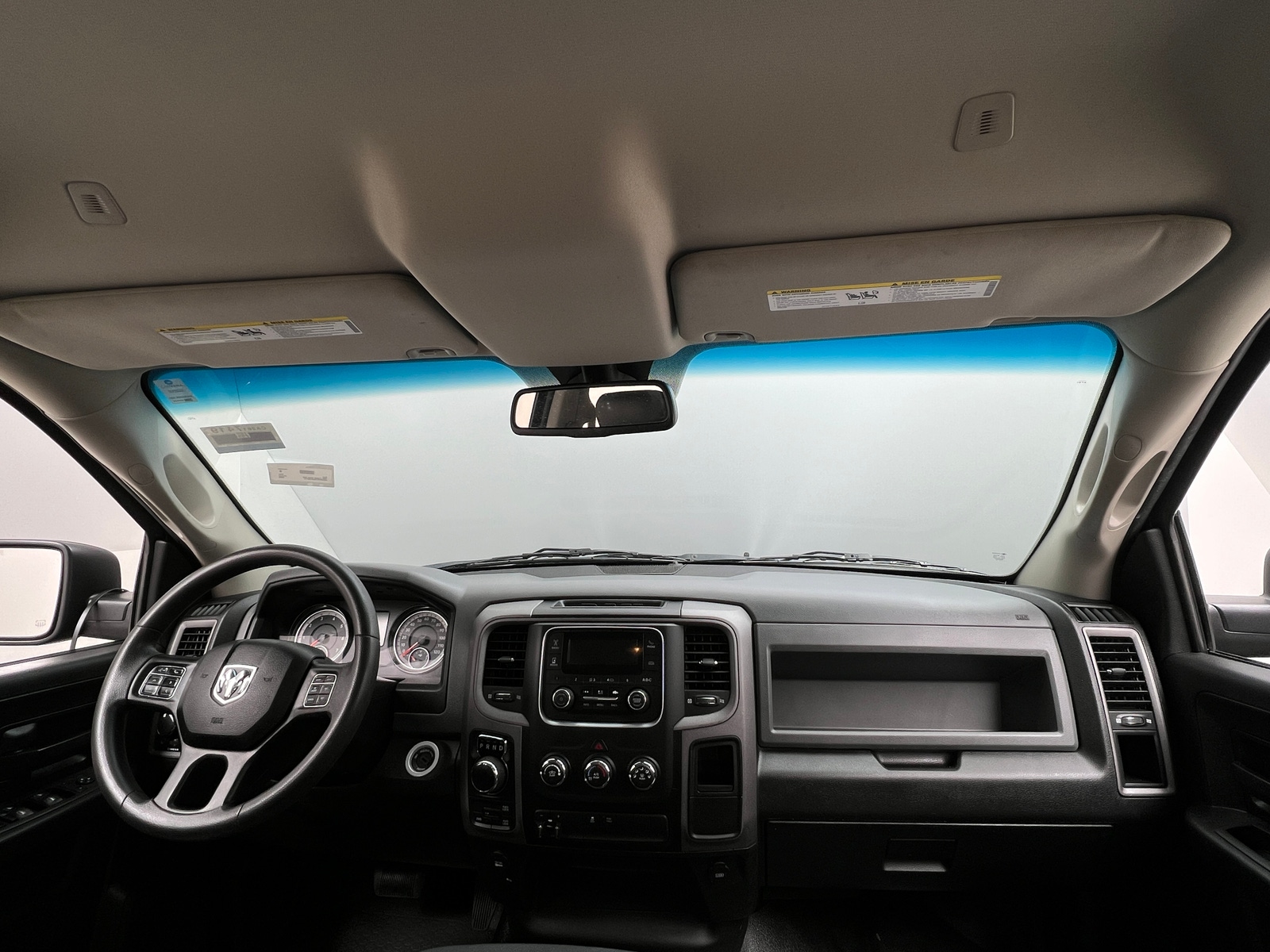 Thumbnail: 2020 RAM 1500 Classic - 3
