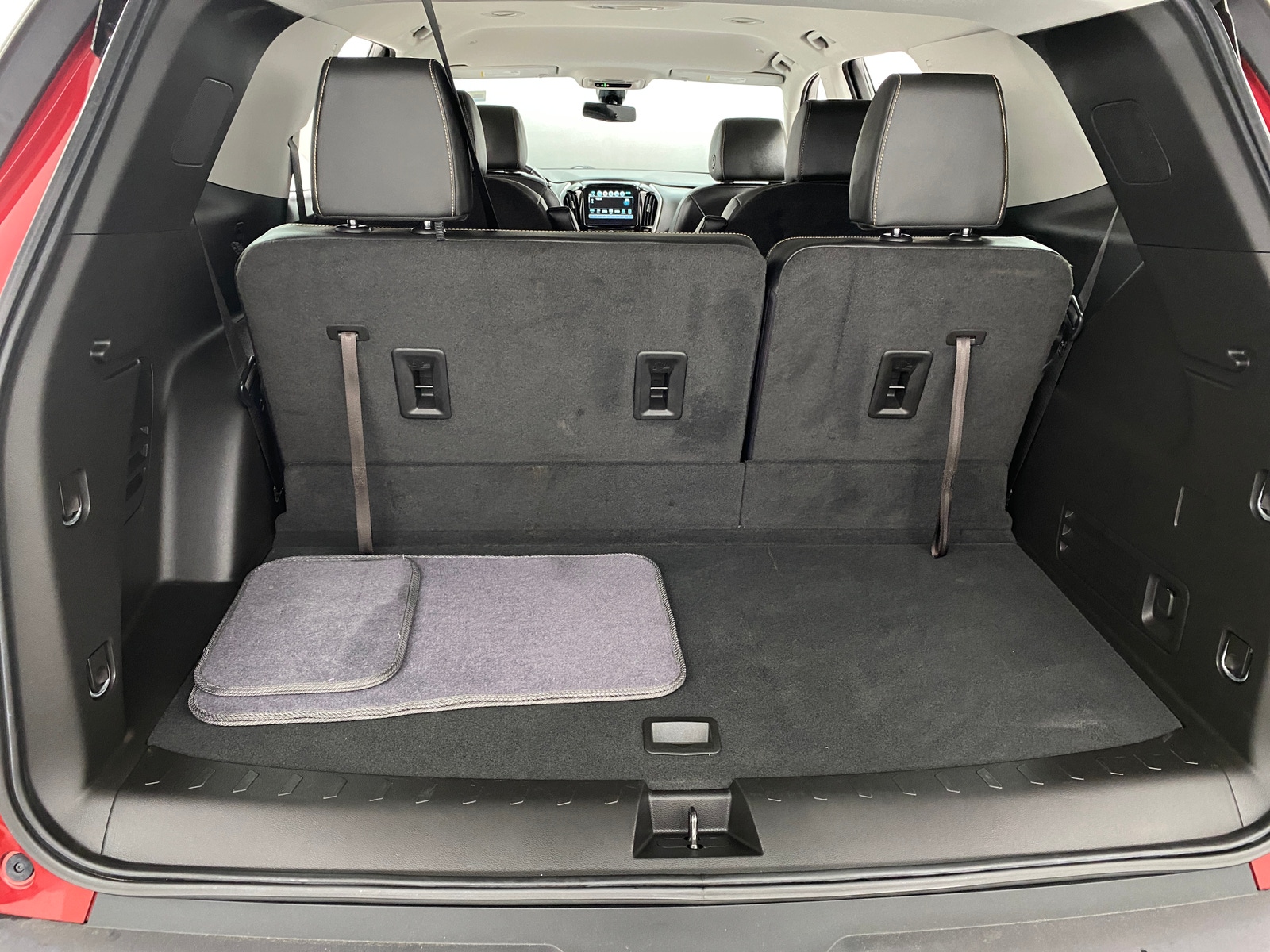 Thumbnail: 2019 Chevrolet Traverse - 6