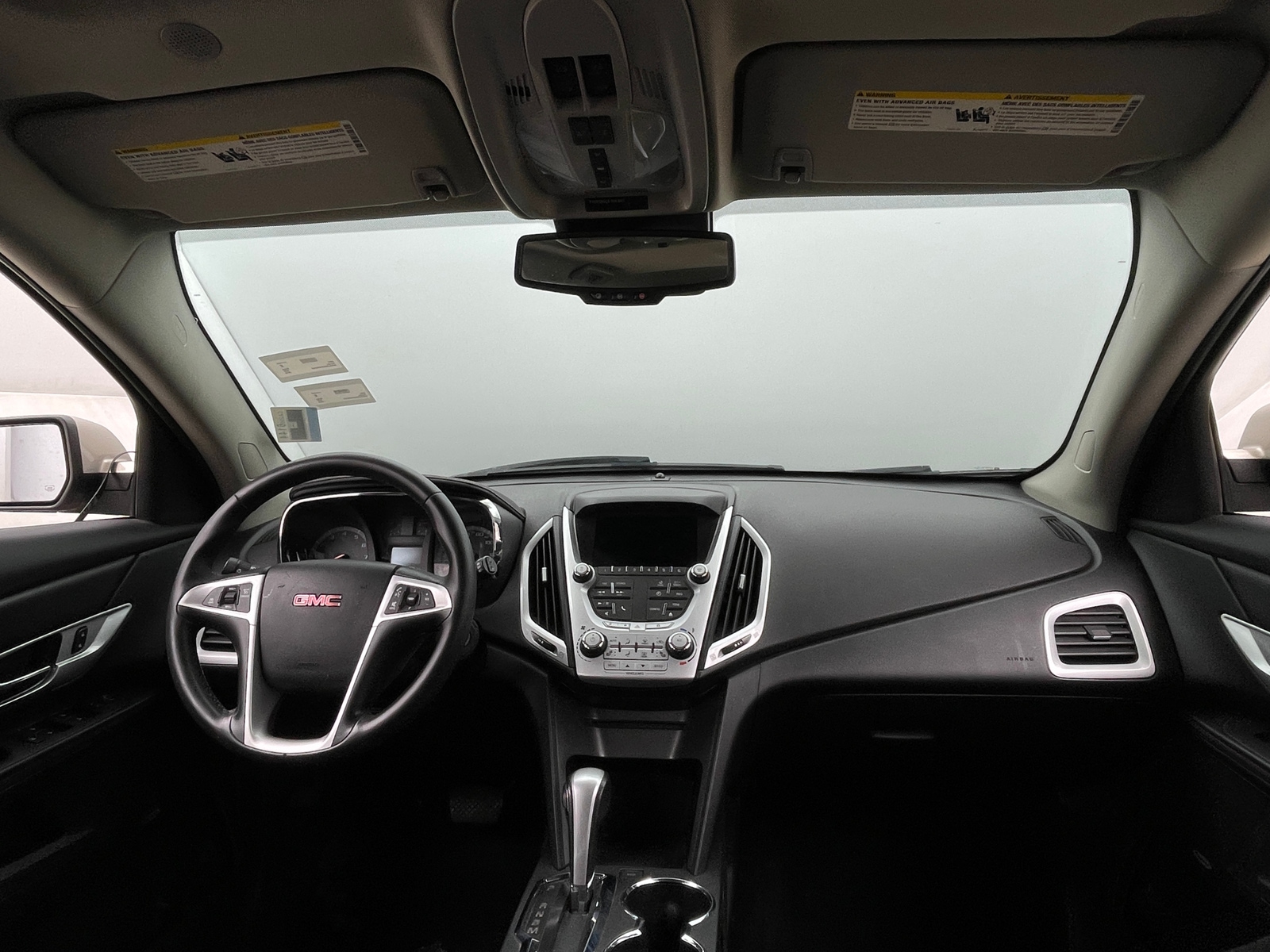 Thumbnail: 2015 GMC Terrain - 3