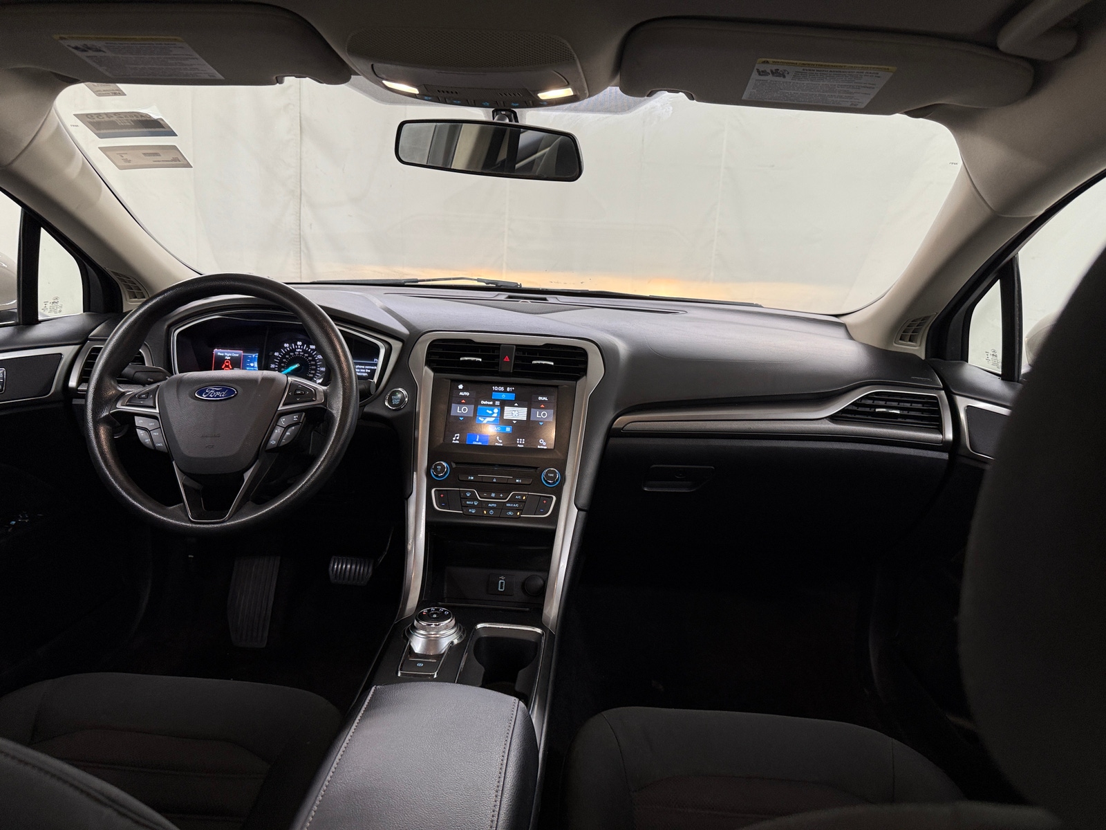 Thumbnail: 2017 Ford Fusion - 3