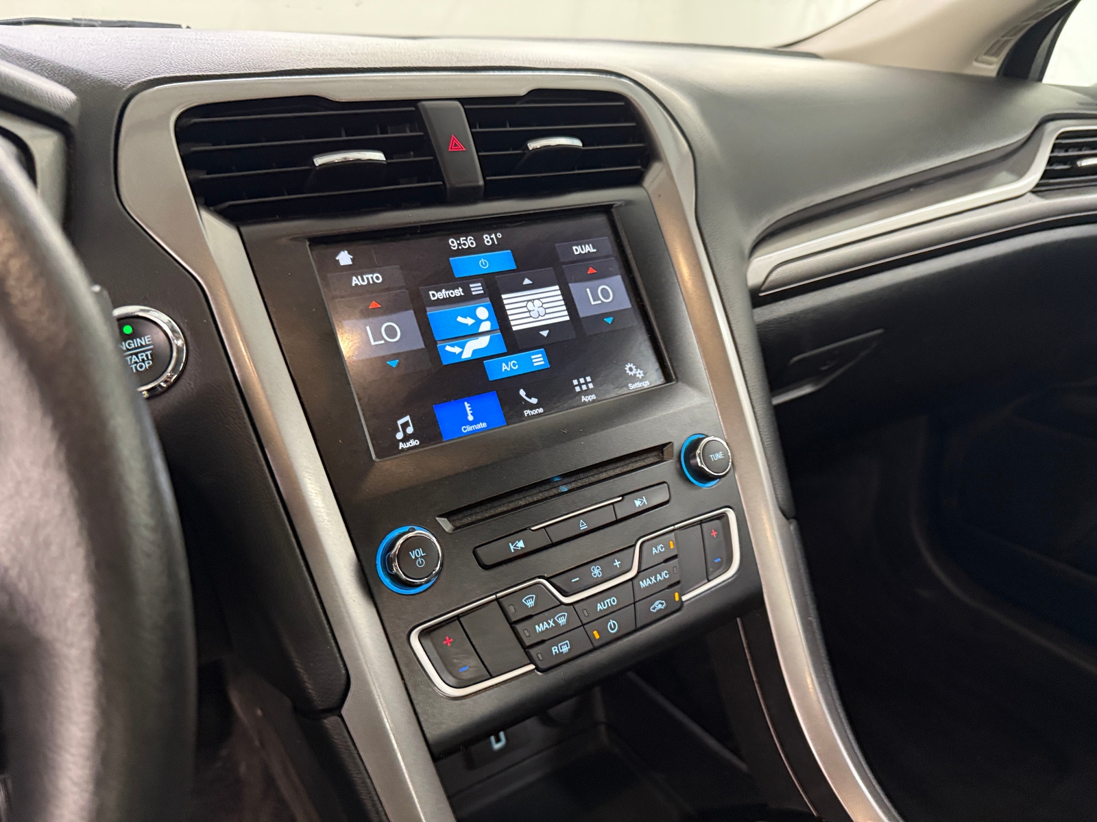 Thumbnail: 2017 Ford Fusion - 4