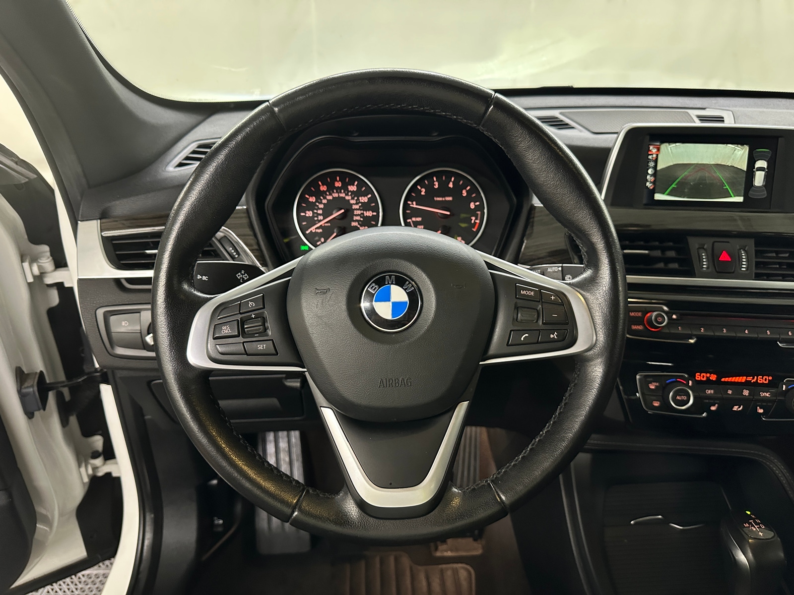 Thumbnail: 2017 BMW X1 - 4