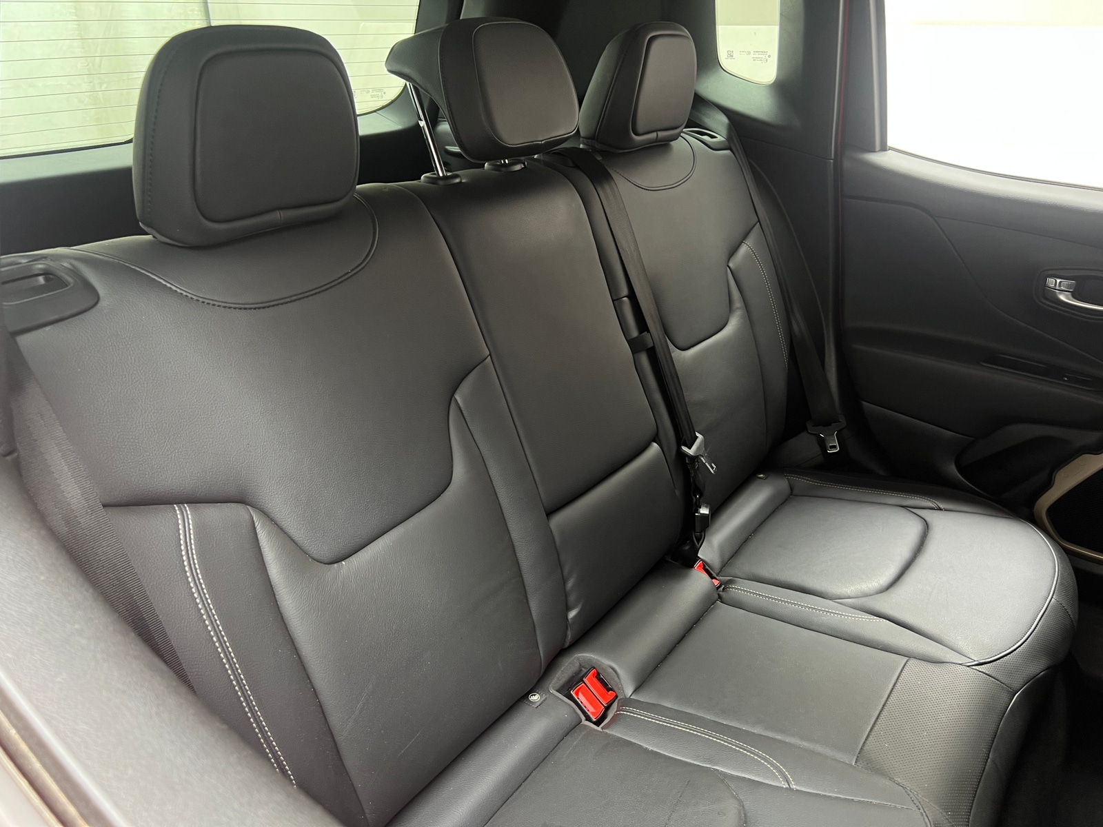Thumbnail: 2016 Jeep Renegade - 5