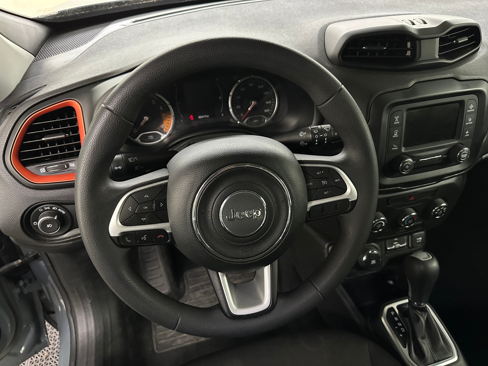 Thumbnail: 2018 Jeep Renegade - 5