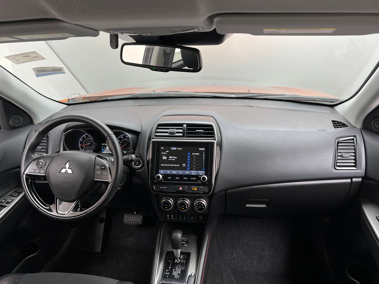 Thumbnail: 2022 Mitsubishi Outlander Sport - 2