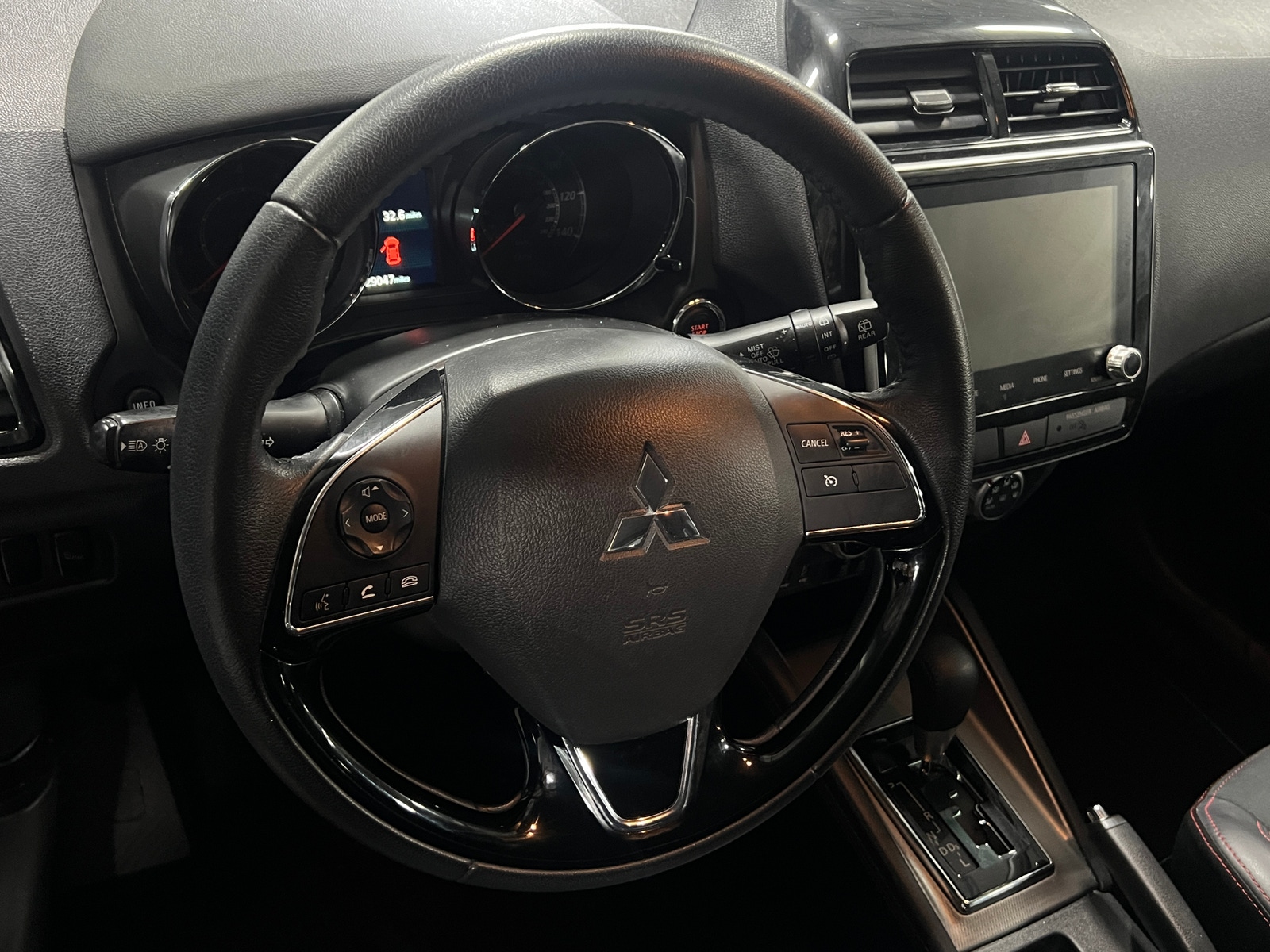 Thumbnail: 2022 Mitsubishi Outlander Sport - 4