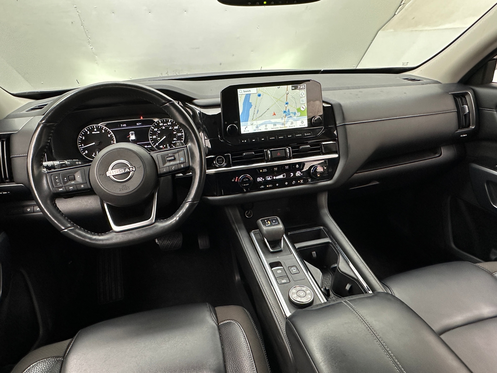 Thumbnail: 2022 Nissan Pathfinder - 2