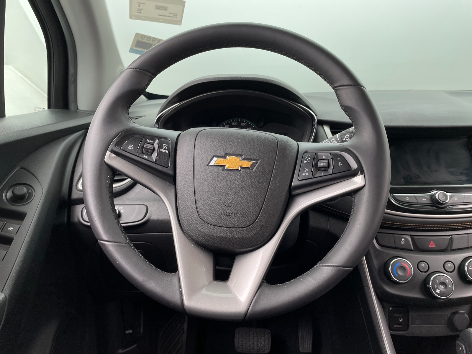 Thumbnail: 2018 Chevrolet Trax - 5