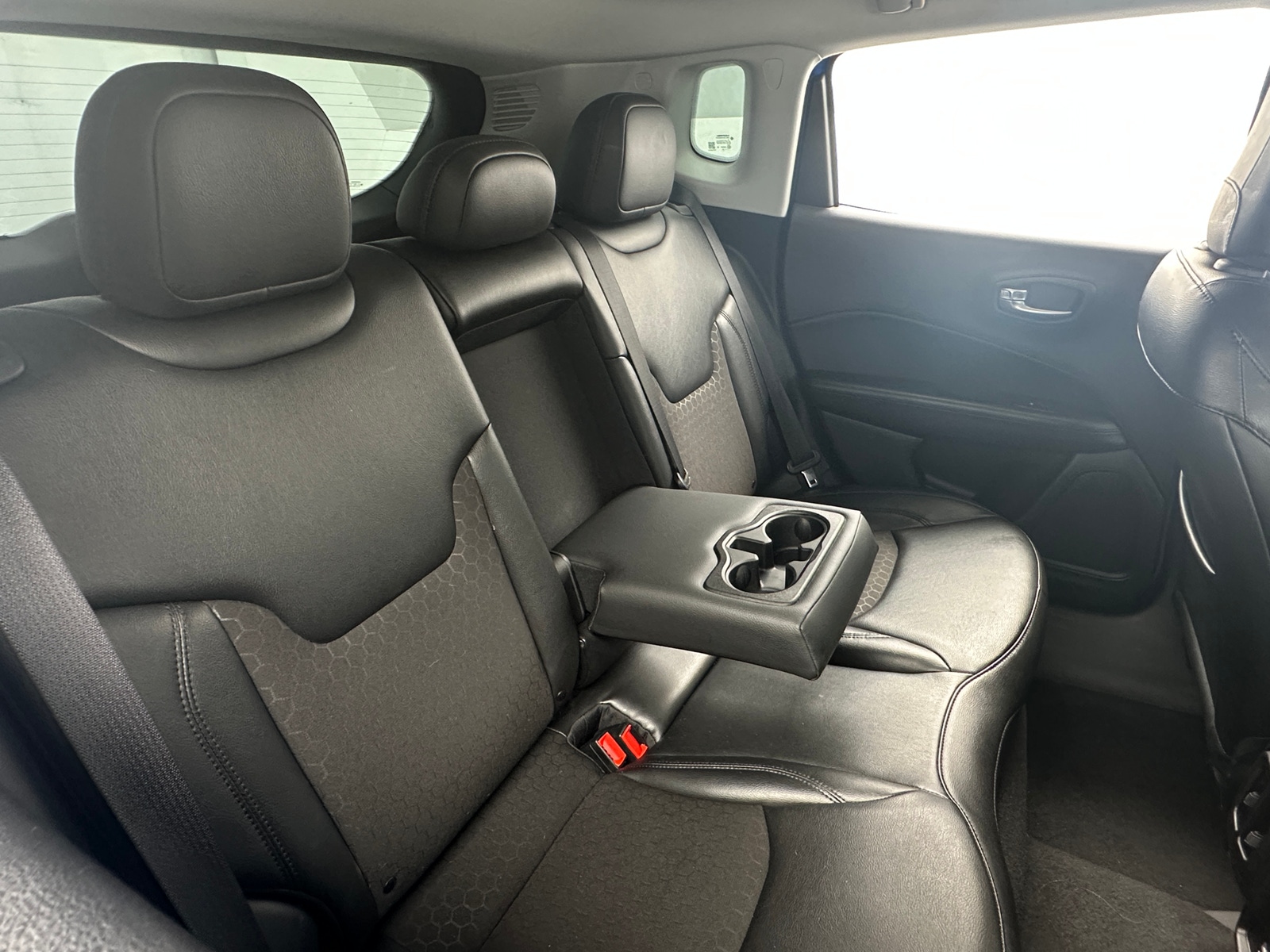 Thumbnail: 2021 Jeep Compass - 6