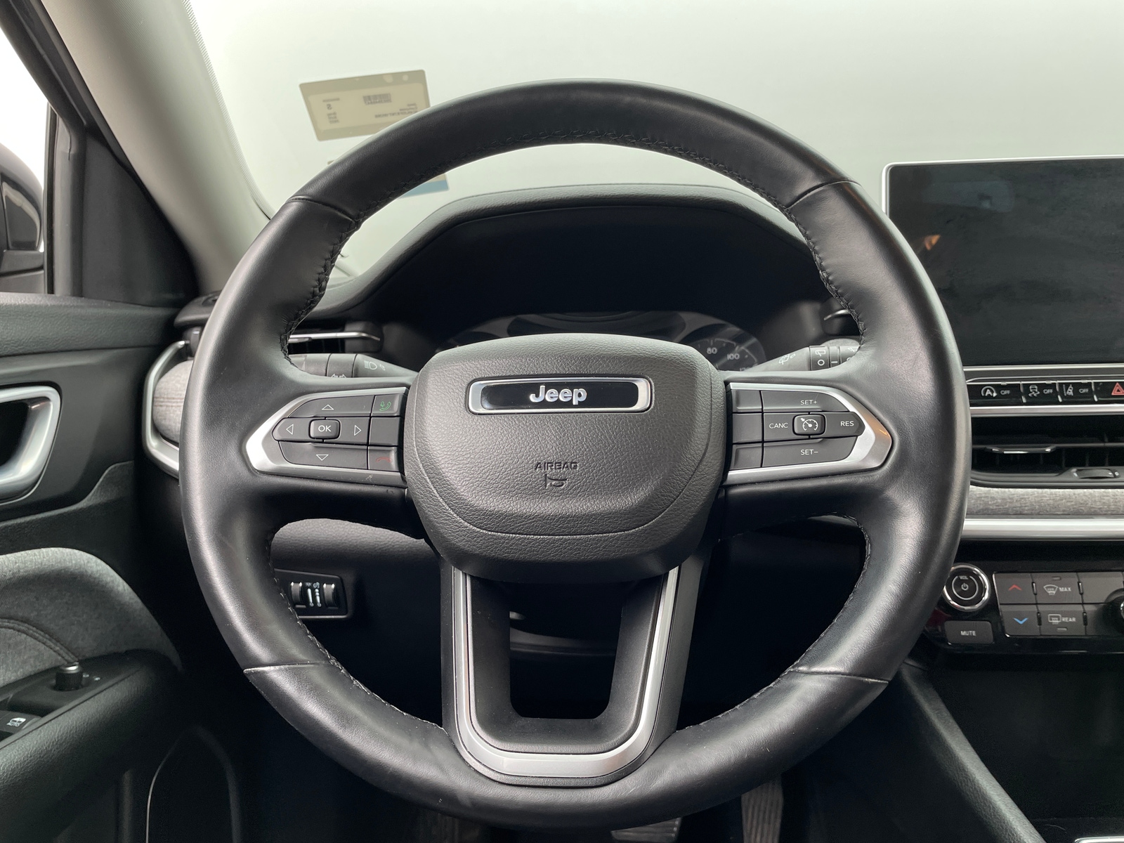 Thumbnail: 2022 Jeep Compass - 4