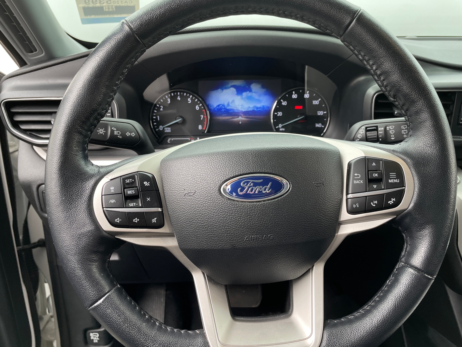 Thumbnail: 2022 Ford Explorer - 4