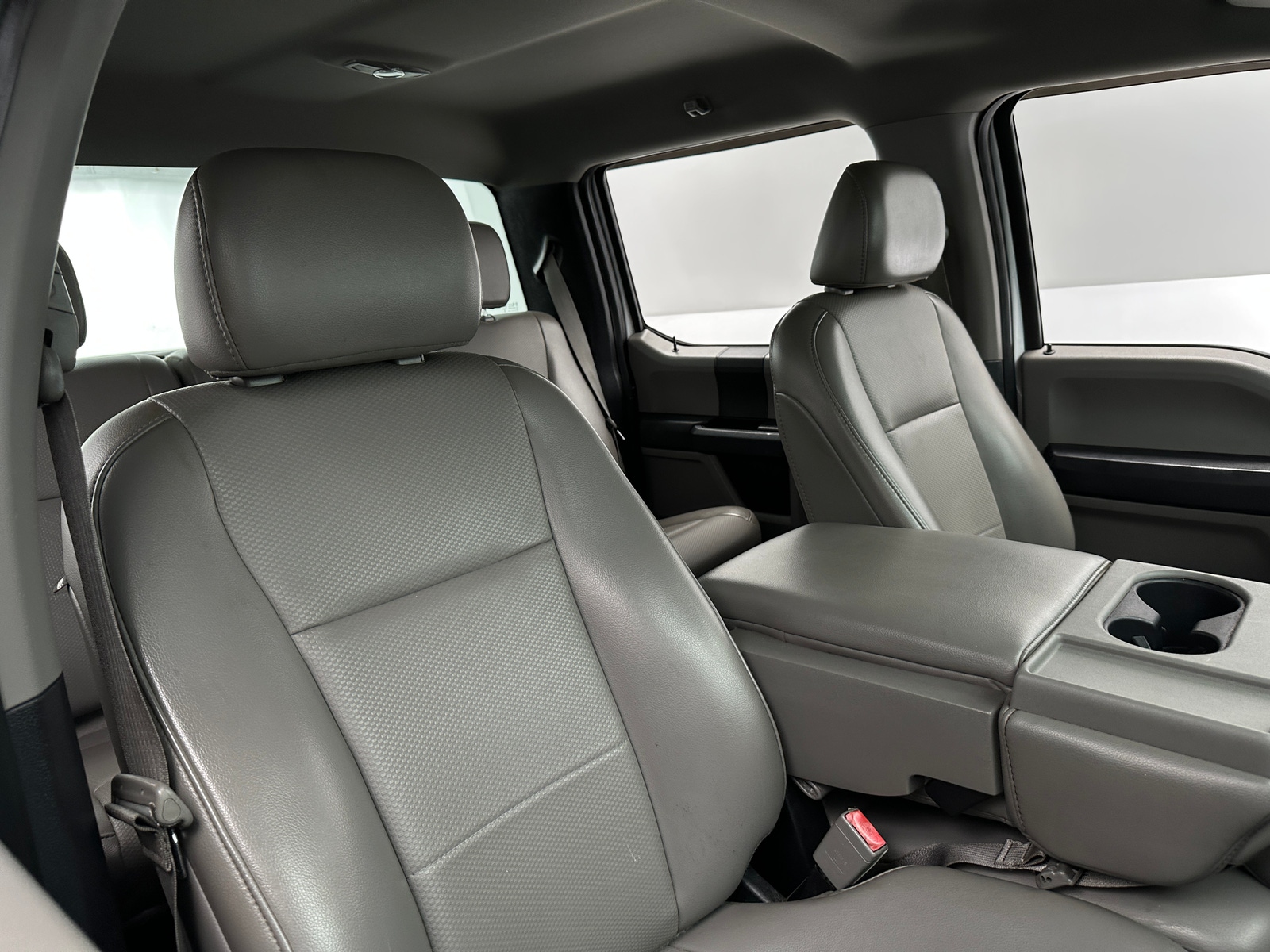 Thumbnail: 2019 Ford Econoline - 2
