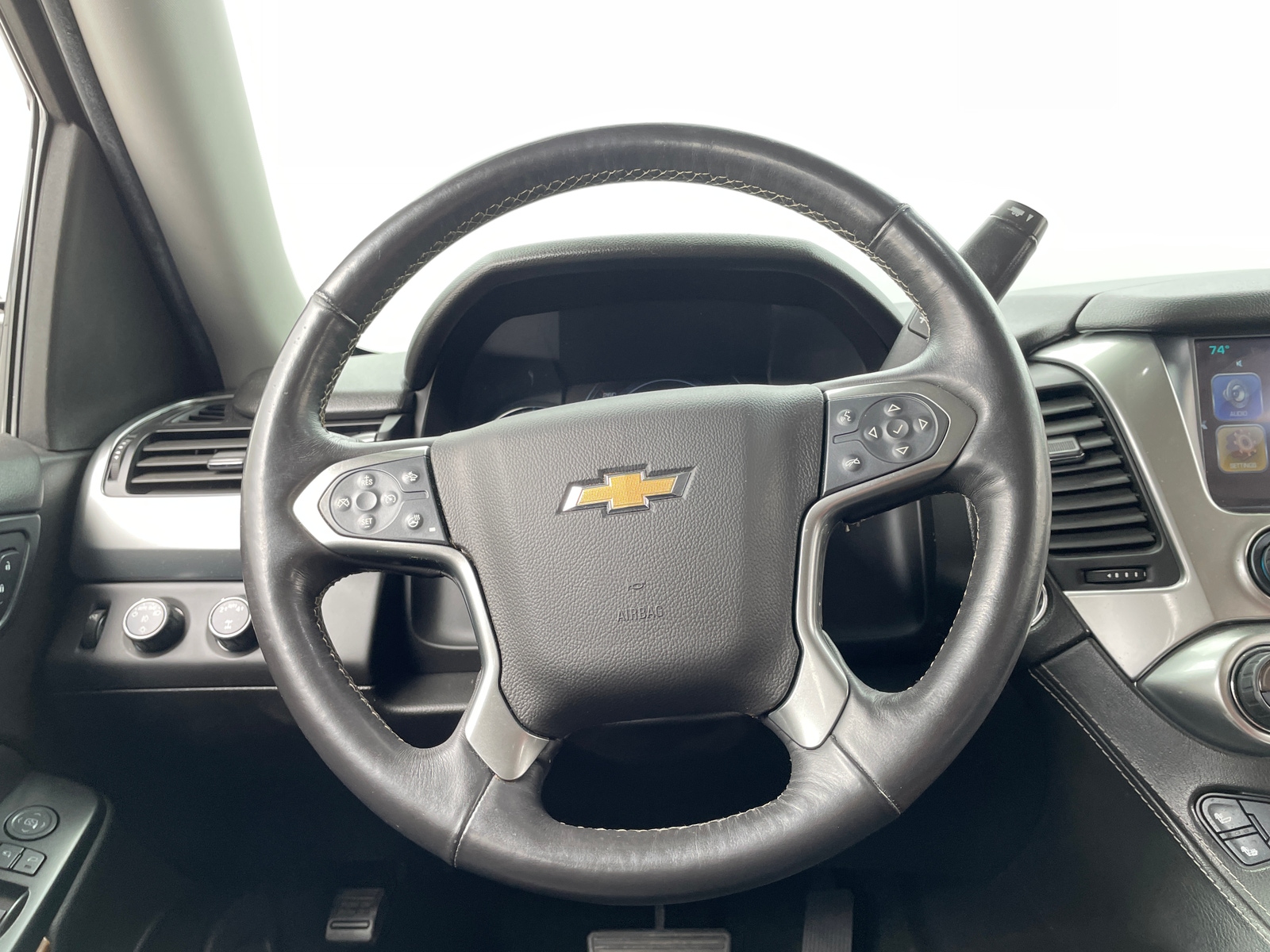Thumbnail: 2017 Chevrolet Suburban - 2