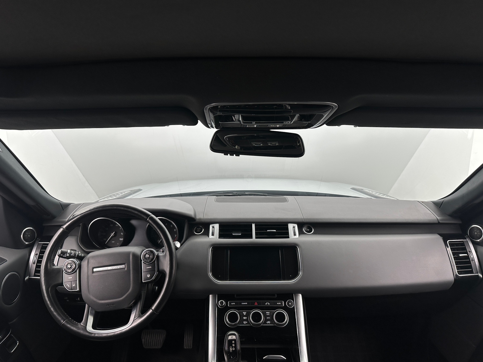 Thumbnail: 2015 Land Rover Range Rover Sport - 2