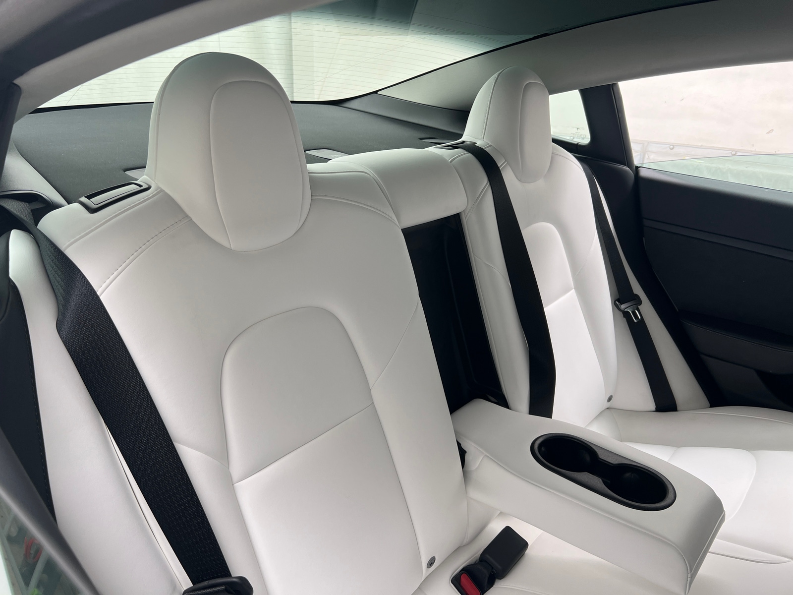 Thumbnail: 2022 Tesla Model 3 - 5
