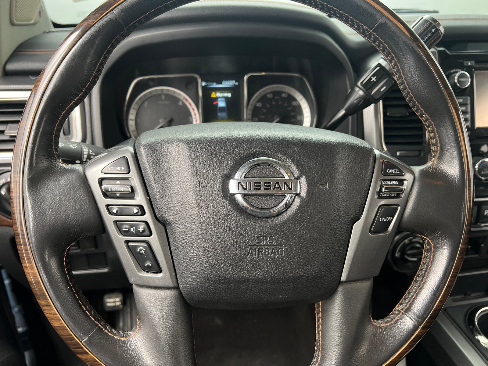 Thumbnail: 2017 Nissan Titan - 4